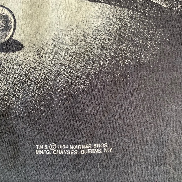 Looney Tunes 94 shirt - Picture 2 of 4